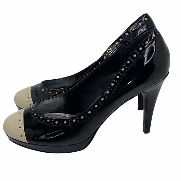 White House Black Market Benna Black/Tan Spectator Heels Size 9.5M Women's - Picture 7 of 11